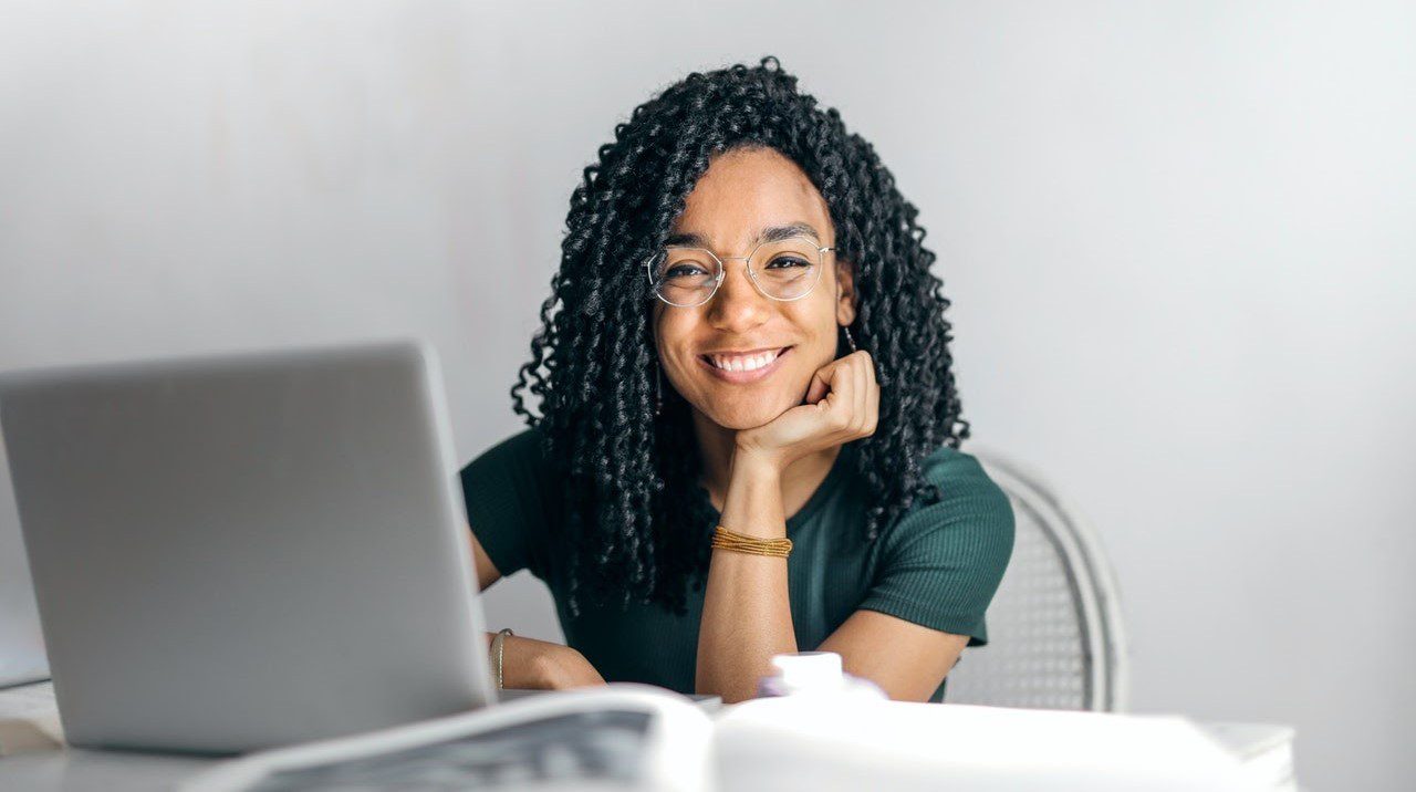 woman with laptop